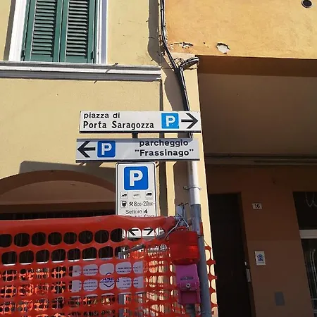 Frassinago House *